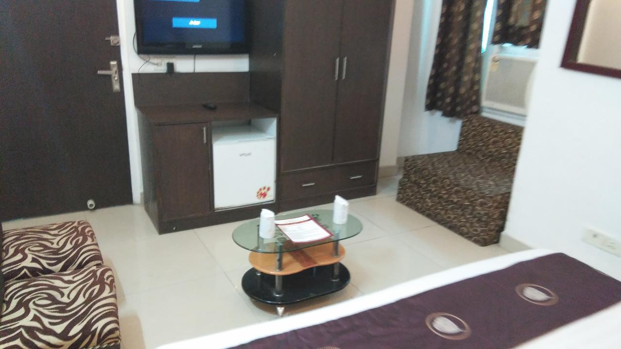 Airport Hotel Port View Нью-Делі Номер фото